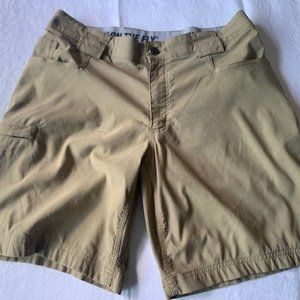 Duluth Trading Co. "Flex Dry on the Fly" shorts